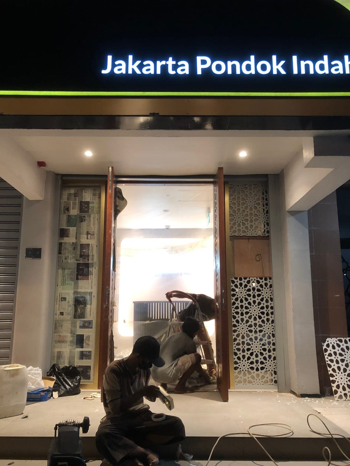 Partisi Dekoratif Custom